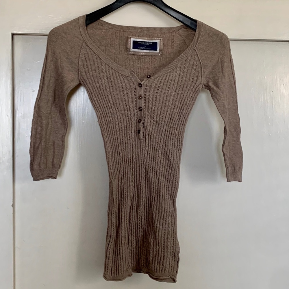 American Eagle Long Sleeved Sweater